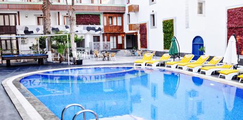 obiekt, teren hotelu, basen