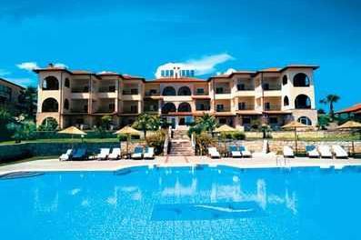 teren hotelu, basen, obiekt