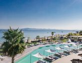 Blue Carpet Luxury Suites