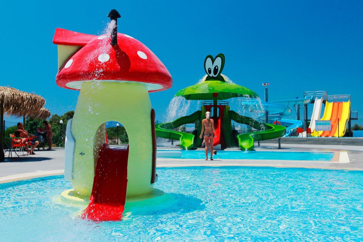 basen, aquapark, zjeżdżalnia, dla dzieci
