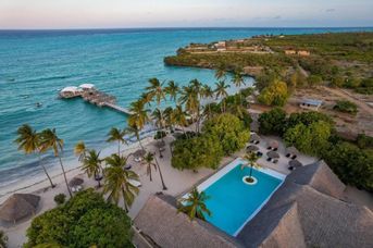 Blue Moon Resort