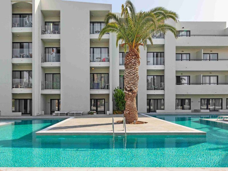 Blue Sea Holiday Village (ex. Dessole Lippia Golf Resort)
