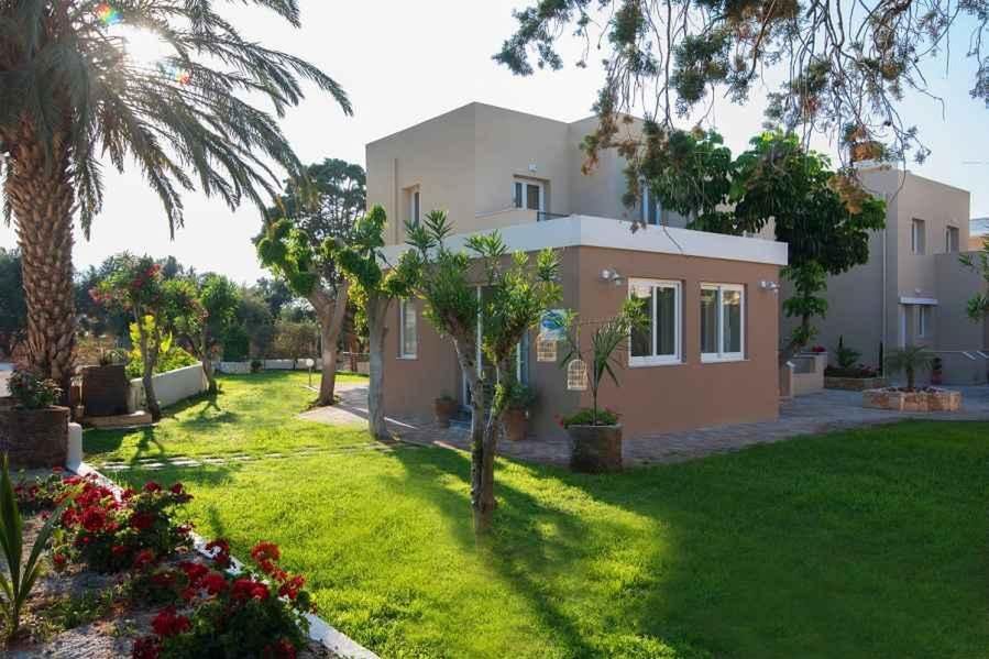 obiekt, budynek główny