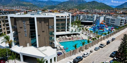 obiekt, teren hotelu, basen