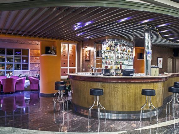 drink bar
