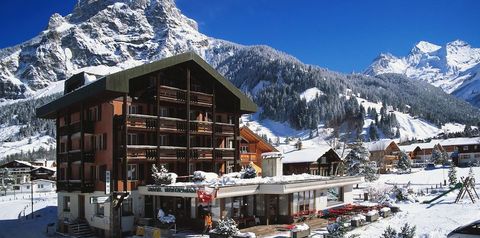 teren hotelu, budynek główny, obiekt