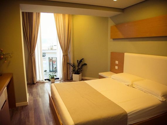 Bologna 4*