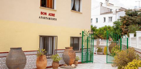 obiekt, budynek główny