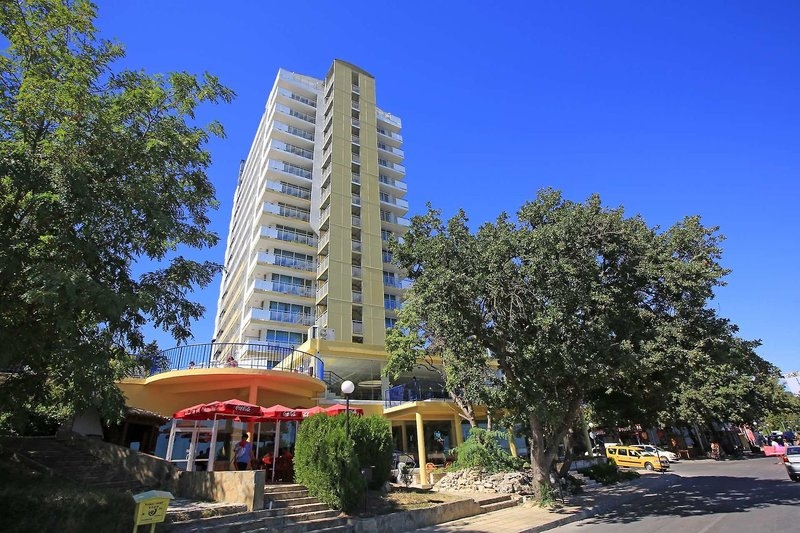 obiekt, teren hotelu
