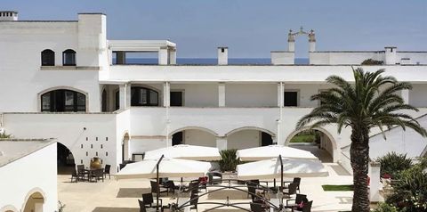 budynek główny, teren hotelu