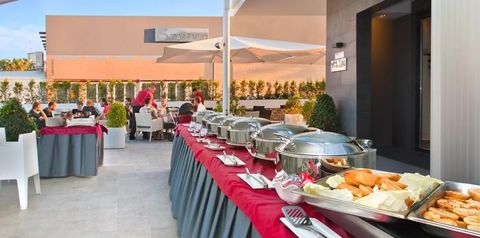 restauracja, teren hotelu