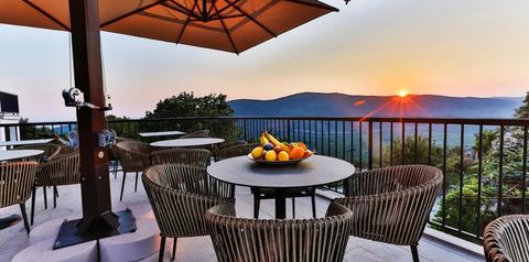 restauracja, góry, balkon / taras