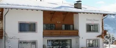 teren hotelu, obiekt