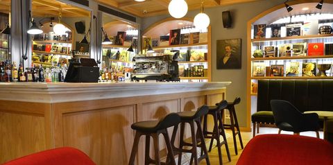 obiekt, drink bar