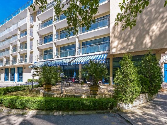 Atlant 3.5*