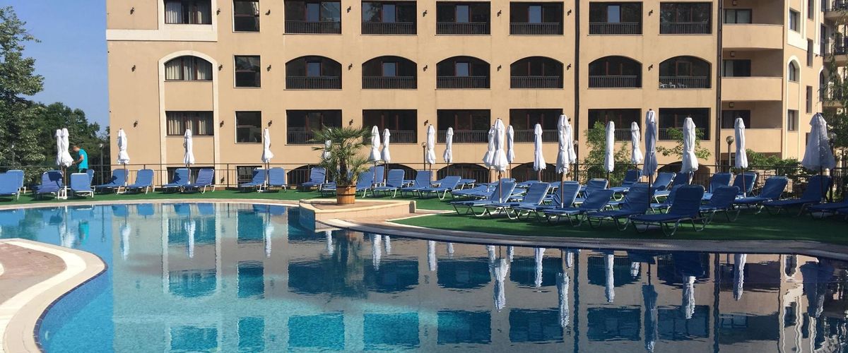 obiekt, budynek główny