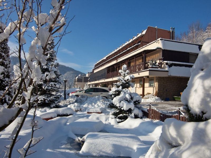 Budowlani - Sanatorium