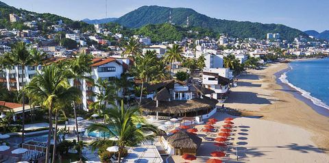 teren hotelu, basen, plaża