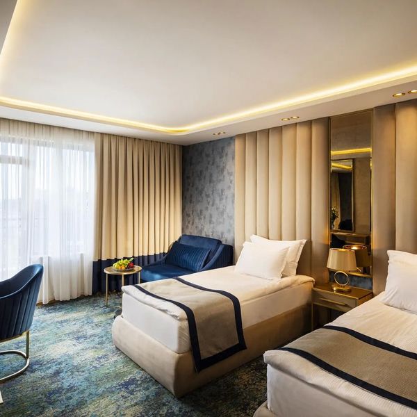 Admiral (Golden Sands) - zdjęcie 5