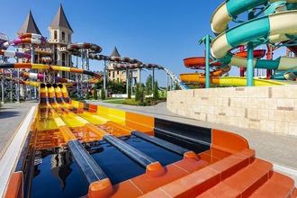 Aqua Paradise Resort
