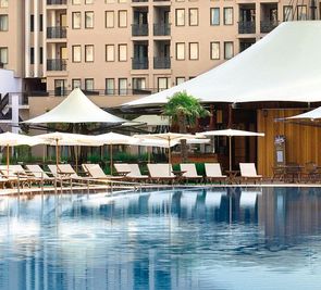 Barcelo Royal Beach