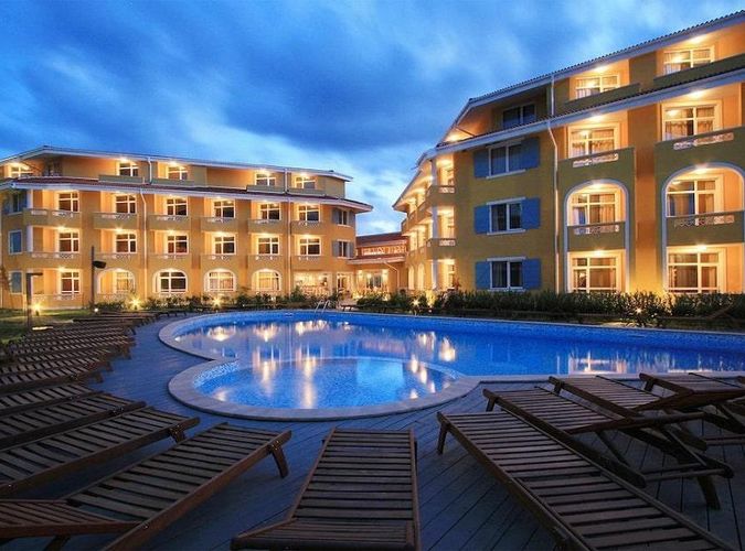 Blue Orange Beach Resort