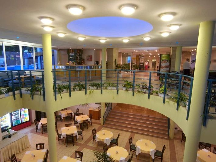 teren hotelu, restauracja