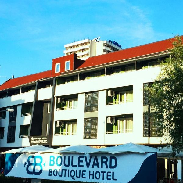 Boulevard Boutique