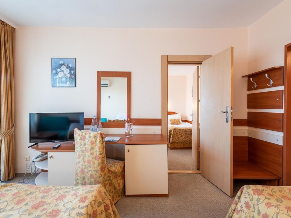 pokój, apartament
