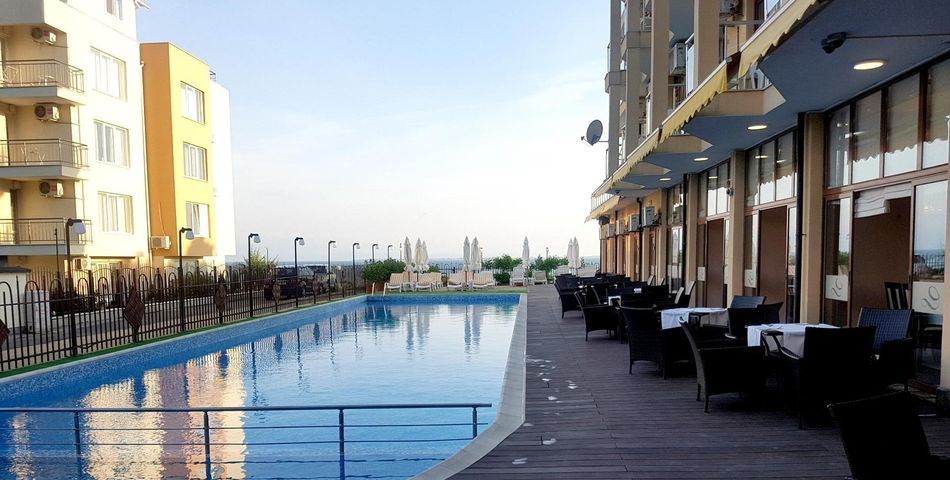 teren hotelu, basen