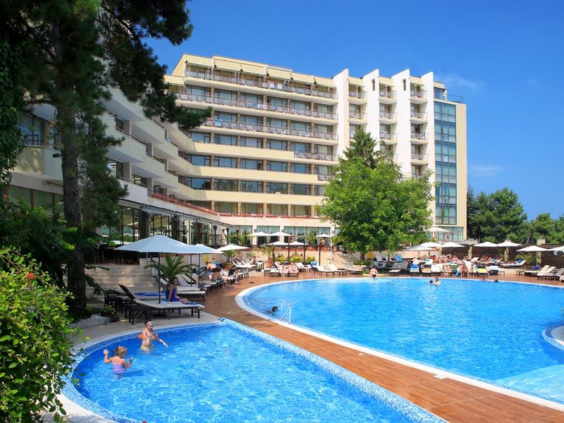 Edelweiss 4*