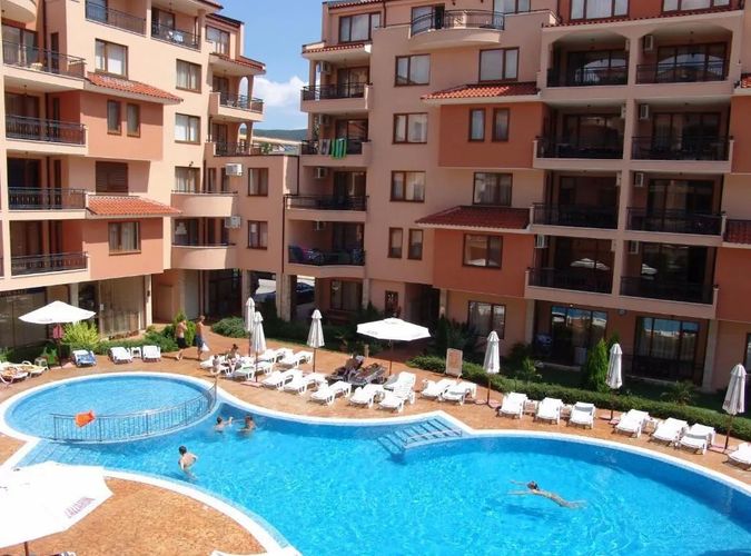 Efir Aparthotel