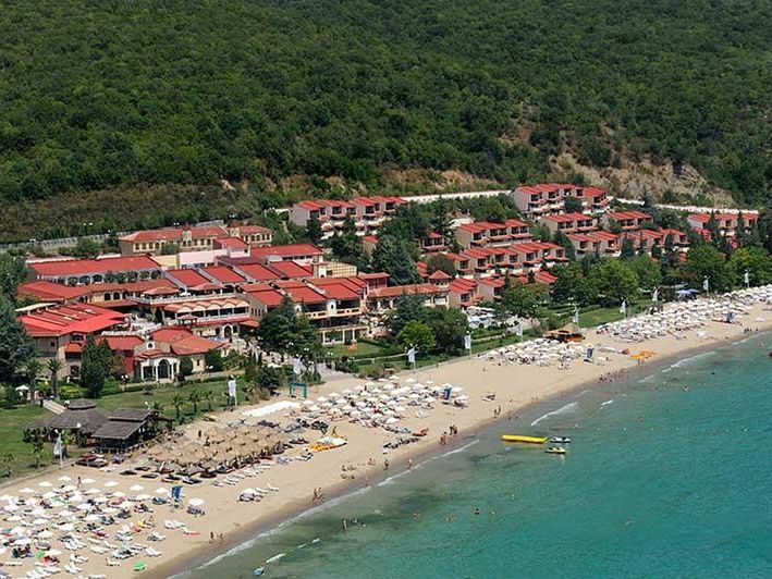 Elenite Holiday Village