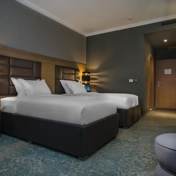 Expo (ex. Best Western Expo)