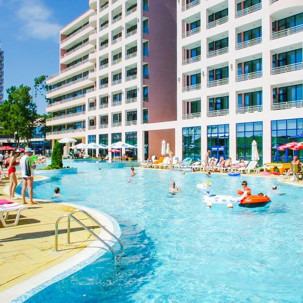 Four Points by Sheraton (ex. Globus)