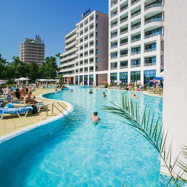 Four Points by Sheraton (ex. Globus)