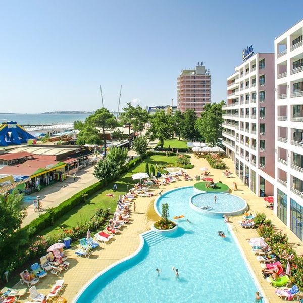 Four Points by Sheraton (ex. Globus)