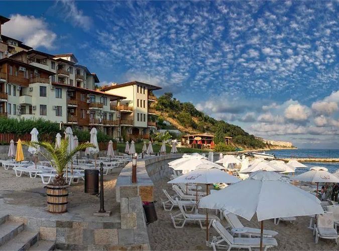 Garden of Eden Apart (Sveti Vlas)