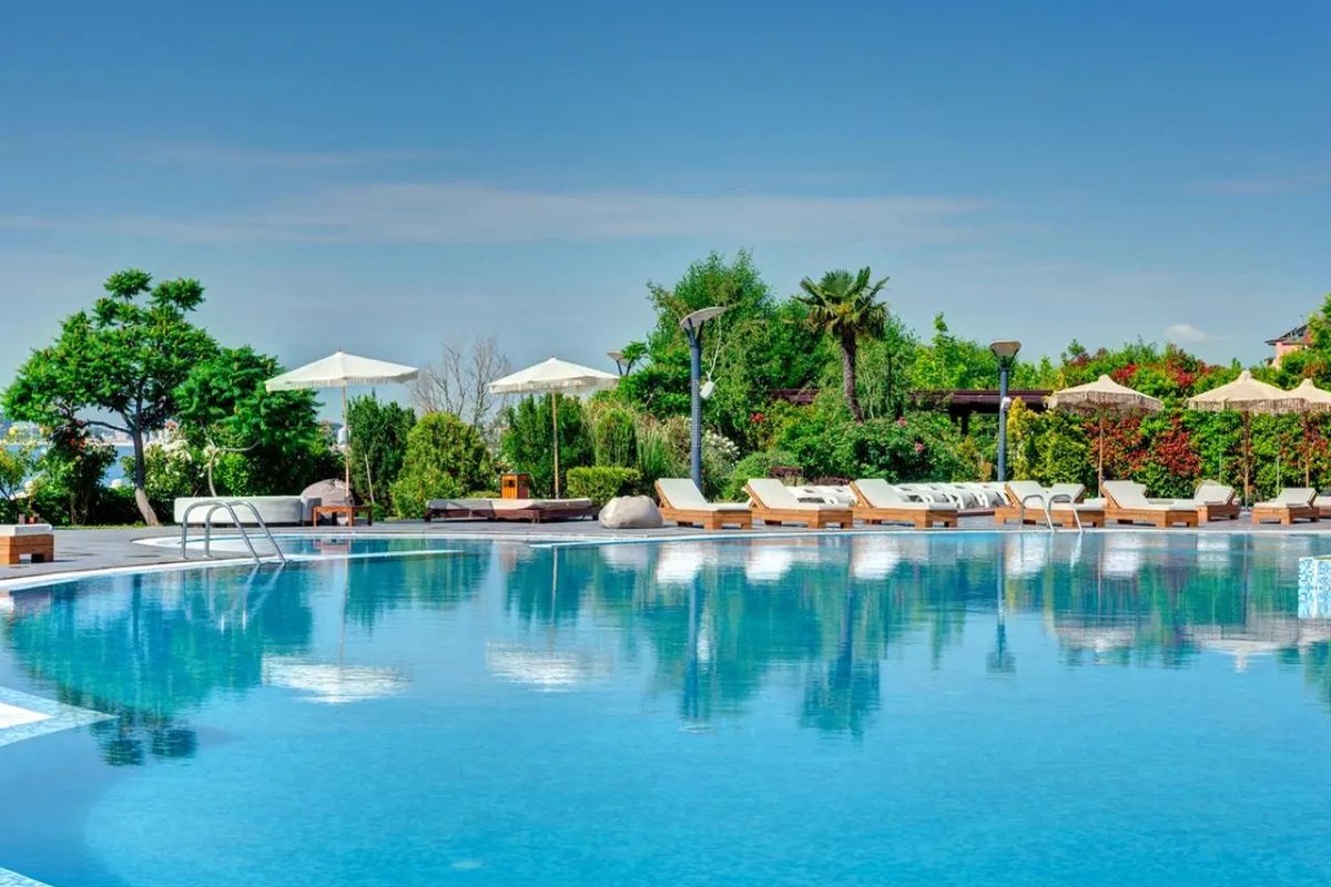 Grand Hotel (Sveti Vlas) - basen