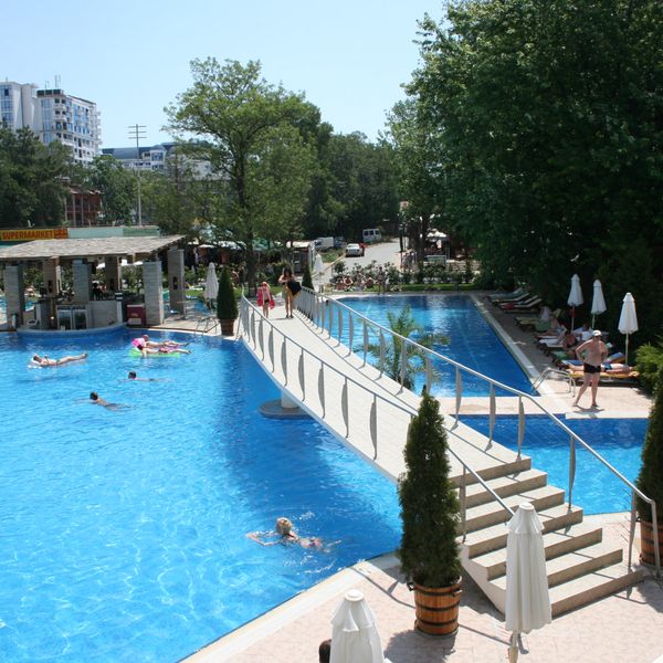 Grand Nirvana (ex. Grand Hotel Oasis)