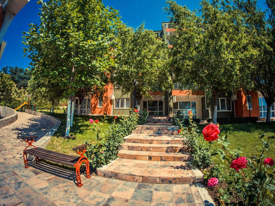 obiekt, teren hotelu