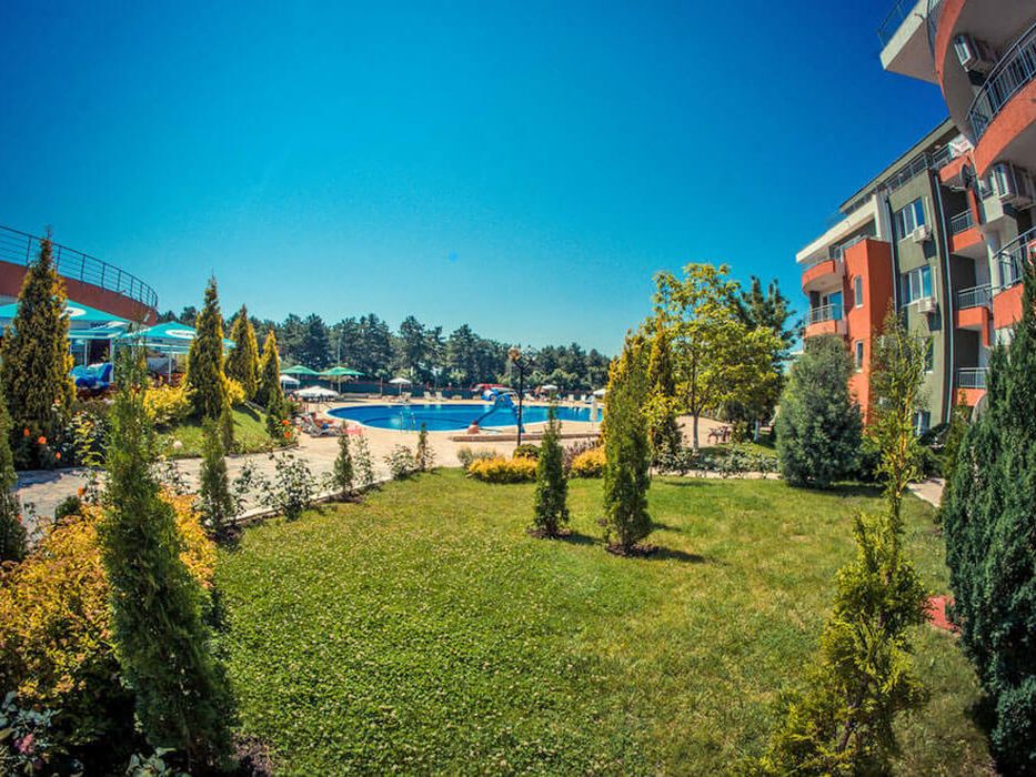 teren hotelu, basen
