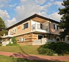 Holiday Village (Duni)