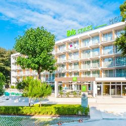Ibis Styles Golden Sands Roomer