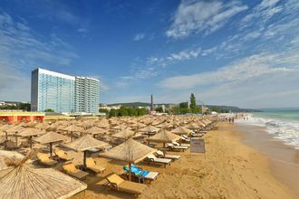 International Casino Tower Suites