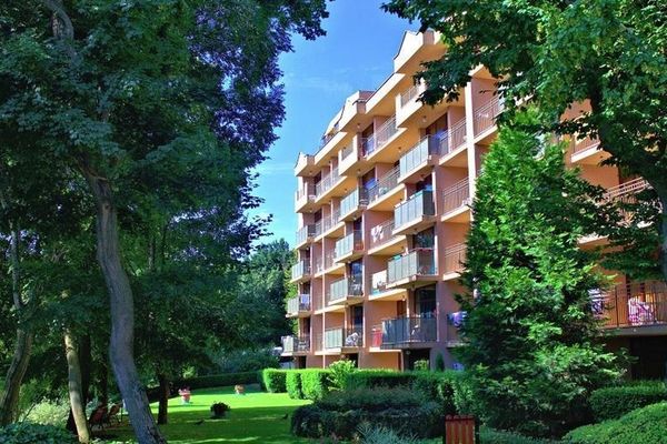 Kristal (Golden Sands)
