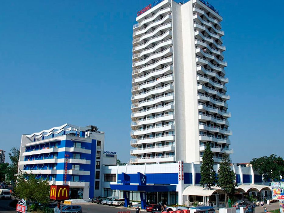 obiekt, budynek główny