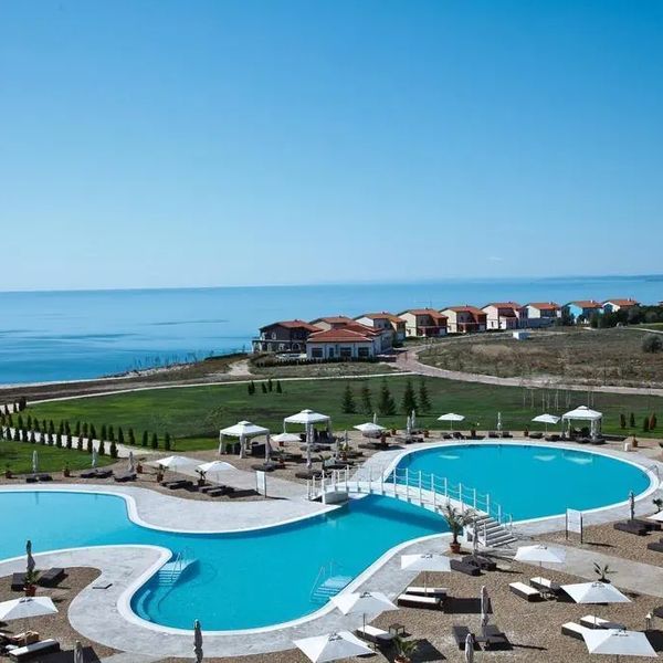 Lighthouse Golf Resort & Spa