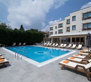 Marina Residence