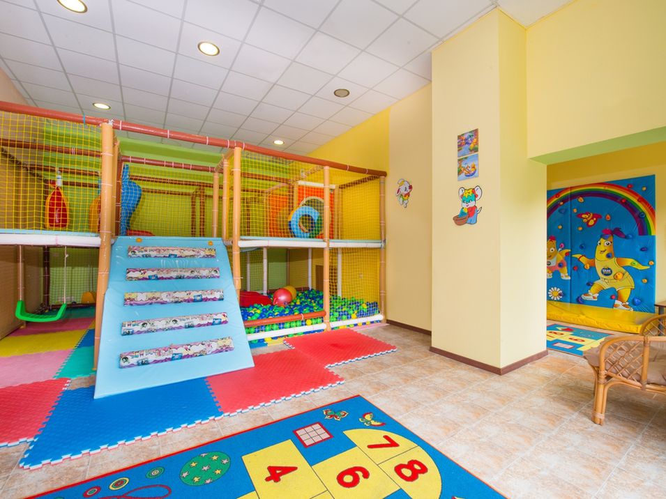 kids club